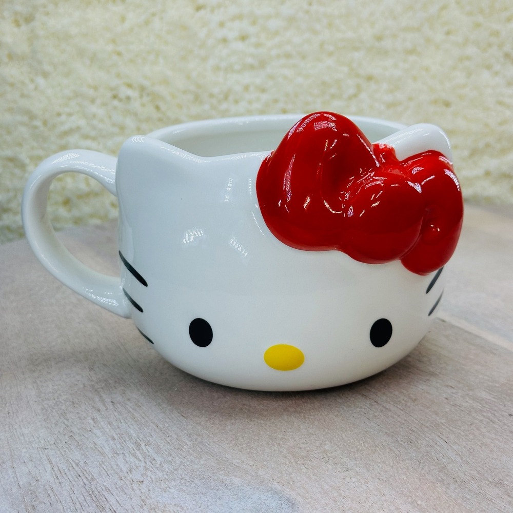 Hello Kitty 3D Sculpted Ceramic Mug Silver Buffalo Sanrio White Red SMGKTY2323 - Picture 15 of 15
